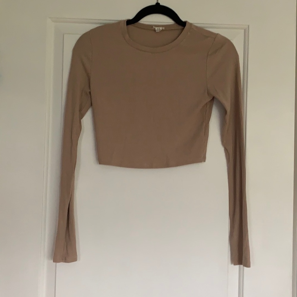 Garage cropped long sleeve